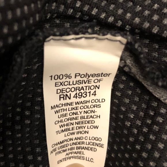 Ladies University of Michigan Shirt, Size Large - Picture 8 of 9